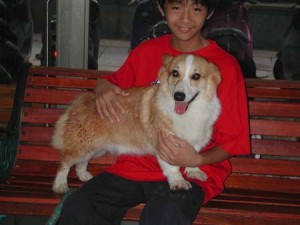 1380945123-2543972533