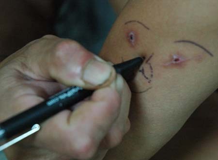 1380945594-205310615