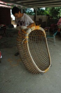 1380945643-623867820