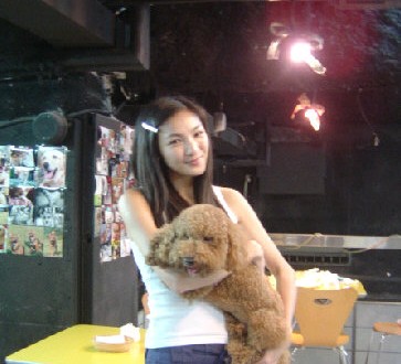 1380945677-2195010020