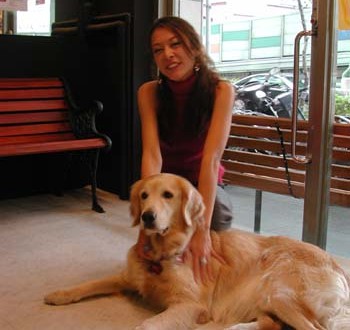 1380945859-430642412