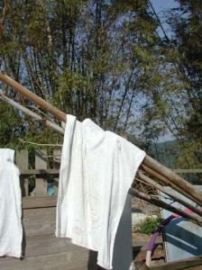 1380945896-2385738035