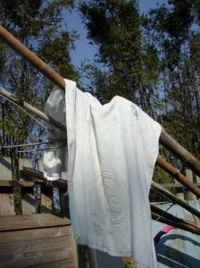 1380945898-3359768571