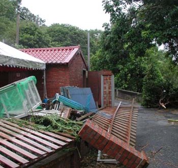 1380945978-3308368299