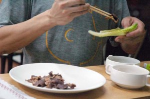 1380944739-2932715451