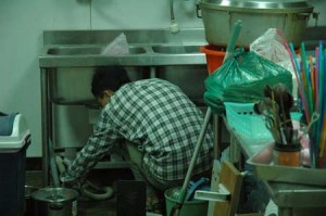 1380944973-3877846331