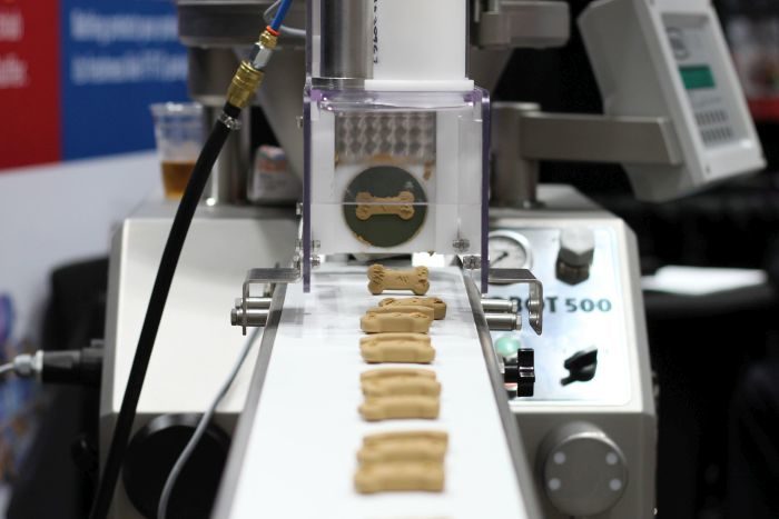 treat-extrusion-bone-biscuit-machine